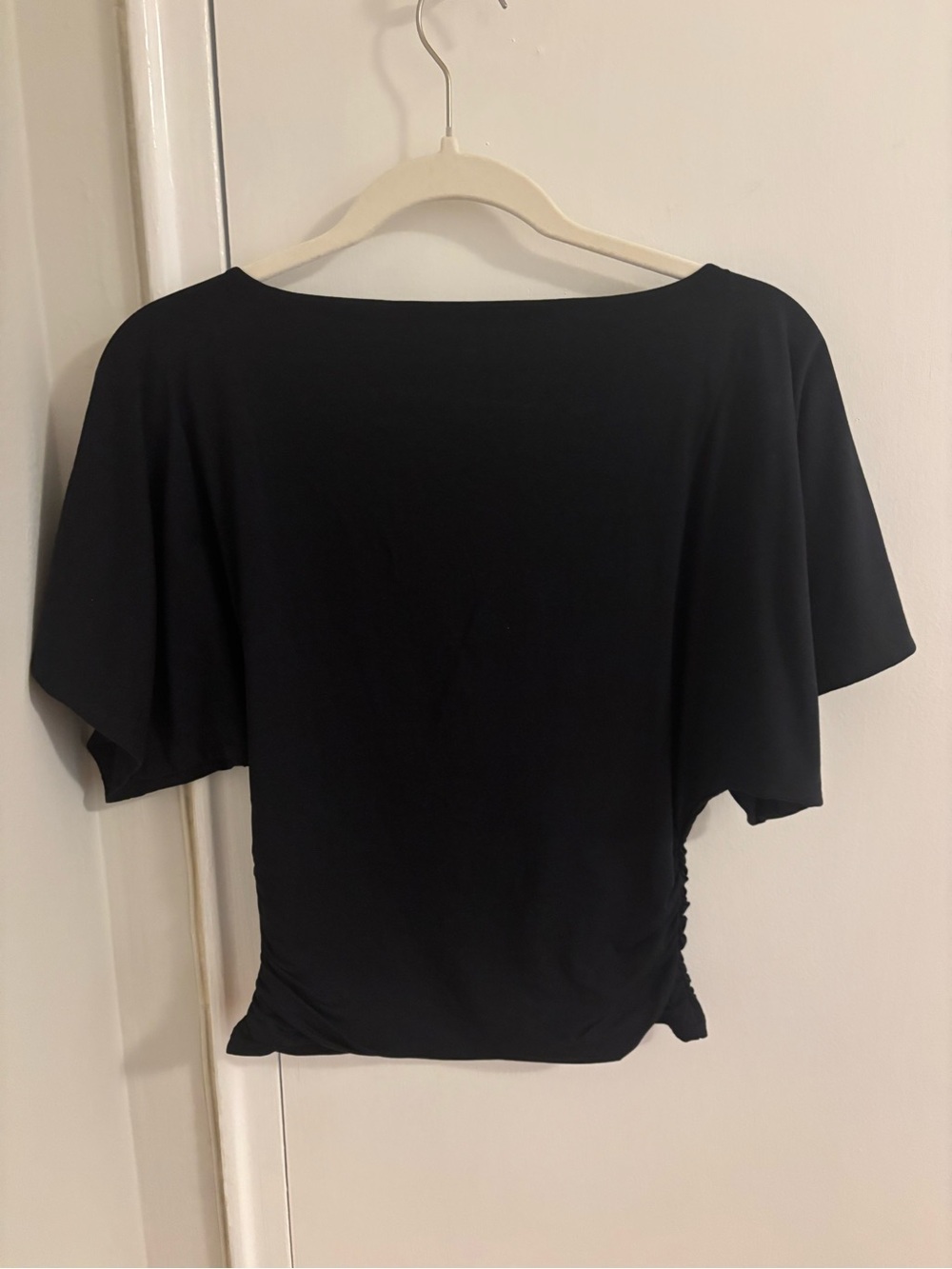 NWOT Abercrombie Black Flutter Sleeve Top - Picture 4 of 4